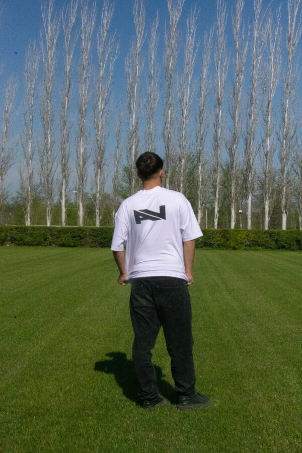 REMERA PRIVATE WHITE - Image 2